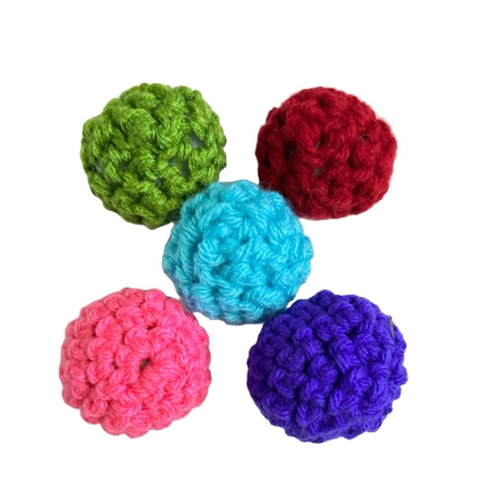 Hand Crafted Colorful Crochet Cat Toys Set of 5 Yarn Potent Catnip Interactive - Picture 8 of 10